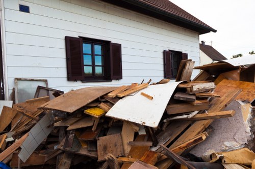 Commercial waste collection services in Honor Oak